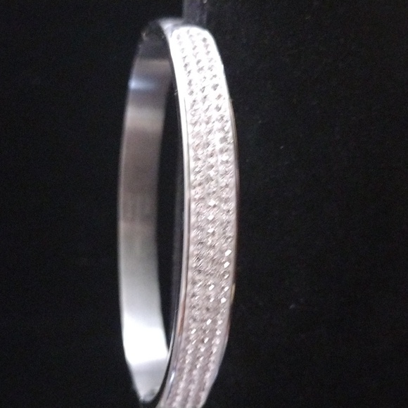 Bracelet - Picture 2 of 6